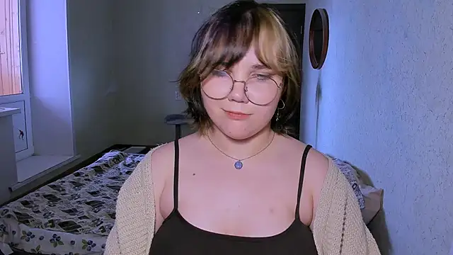 Lily-Violet online show from 1, 4, 2026