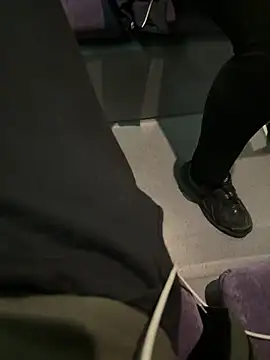 Snapshot of Davvidsm chatting on 12, 3, 2026 Davvidsm online show from 12, 3, 2026