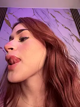 Francesca Galeano online show from 17, 12, 2025