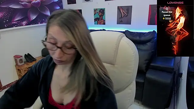 Snapshot of Scarlett_079 chatting on 5, 2, 2026 Scarlett 079 online show from 5, 2, 2026