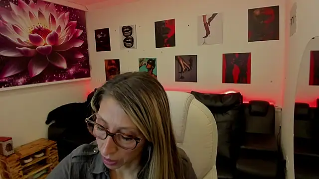 Snapshot of Scarlett_079 chatting on 13, 2, 2026 Scarlett 079 online show from 13, 2, 2026