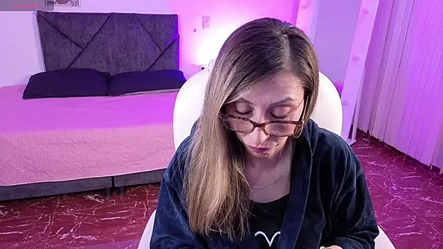 Scarlett 079 online show from 11, 5, 2026