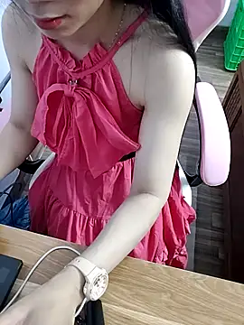  MyNa  online show from 18, 12, 2025