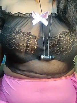 Snapshot of Preeti345 chatting on 12, 4, 2026 Preeti345 online show from 12, 4, 2026