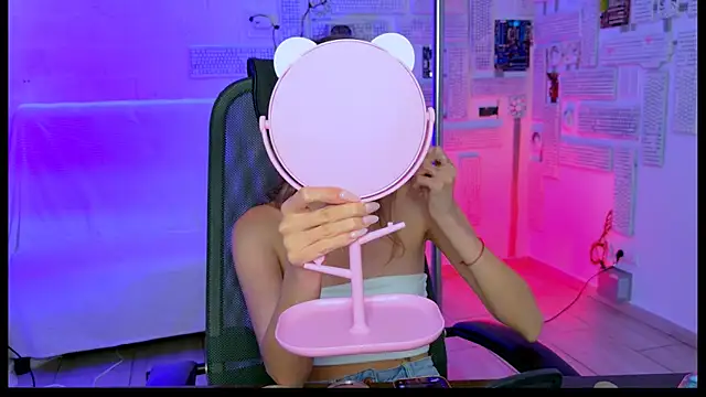 KimPorins online show from 6, 6, 2026