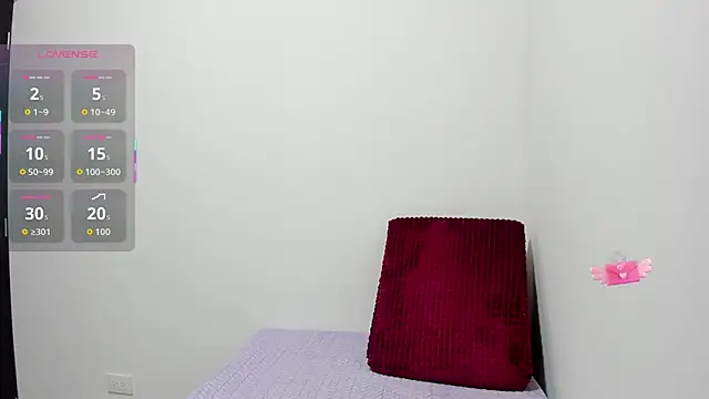 allysonn31 online show from 16, 12, 2025