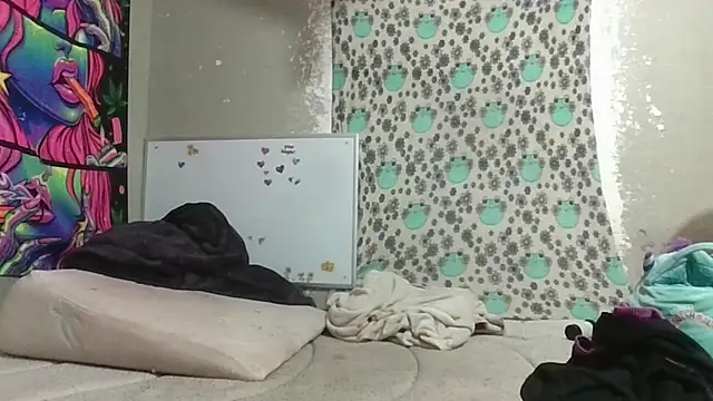 Snapshot of Rentastnrgurl chatting on 14, 2, 2026 Rentastnrgurl online show from 14, 2, 2026