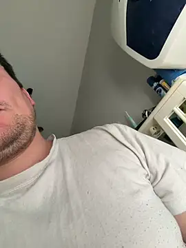 CharlyAlfa22 online show from 13, 5, 2026