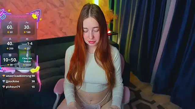 Snapshot of moon_siren chatting on 10, 4, 2026 moon siren online show from 10, 4, 2026