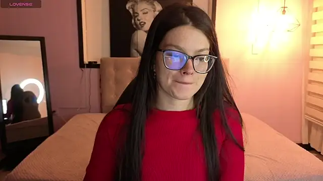 Snapshot of Sara_valderrama_ chatting on 7, 4, 2026 Sara valderrama online show from 7, 4, 2026