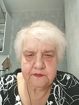 HapinessLovee online show from 13, 6, 2026