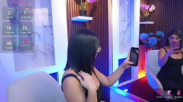 LiaWheeler online show from 4, 2, 2026