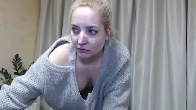 Snapshot of sweetpussy chatting on 11, 2, 2025 sweetpussy online show from 11, 2, 2025