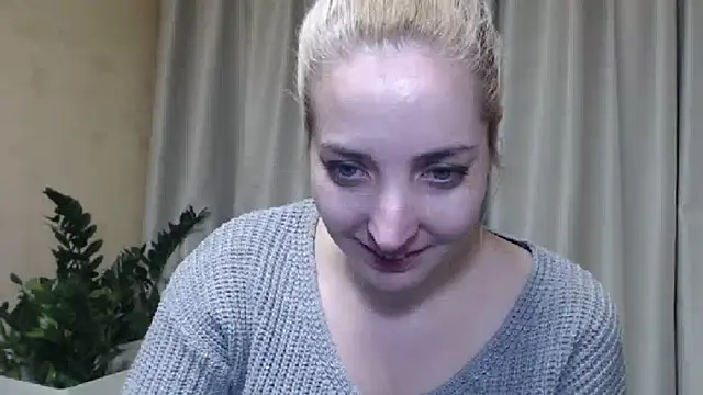 Snapshot of sweetpussy chatting on 22, 2, 2025 sweetpussy online show from 22, 2, 2025