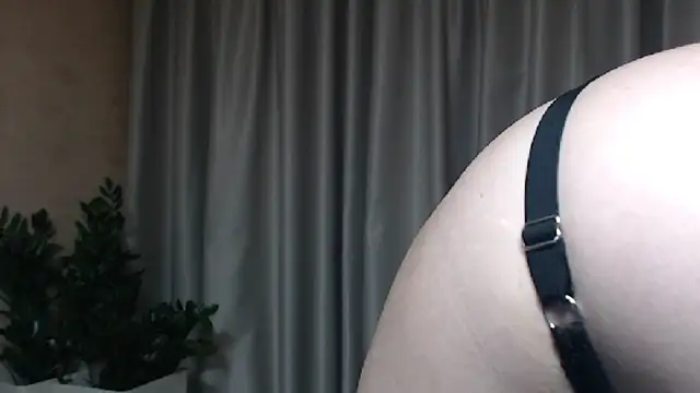 Snapshot of sweetpussy chatting on 9, 7, 2026 sweetpussy online show from 9, 7, 2026