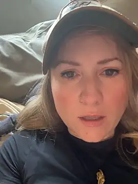 Snapshot of alluringpixie chatting on 6, 3, 2026 alluringpixie online show from 6, 3, 2026