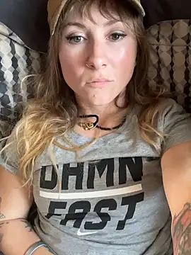 Snapshot of alluringpixie chatting on 26, 3, 2026 alluringpixie online show from 26, 3, 2026