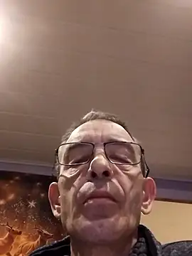 MDomino11 online show from 8, 1, 2026