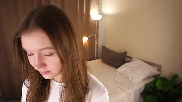 IrenaZeiler online show from 4, 2, 2026