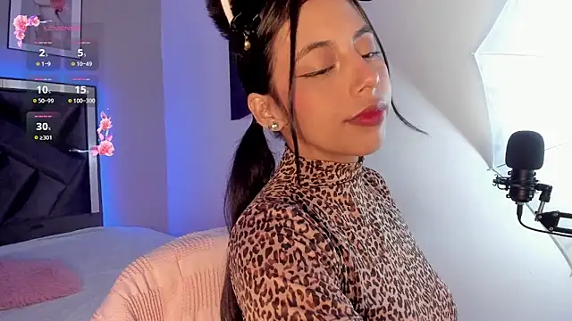 Snapshot of miajonesblowjob chatting on 6, 2, 2026 miajonesblowjob online show from 6, 2, 2026