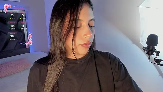 Snapshot of miajonesblowjob chatting on 8, 2, 2026 miajonesblowjob online show from 8, 2, 2026