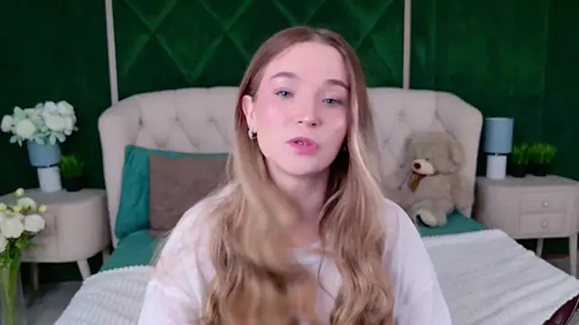 Lina Sinerz online show from 1, 6, 2026