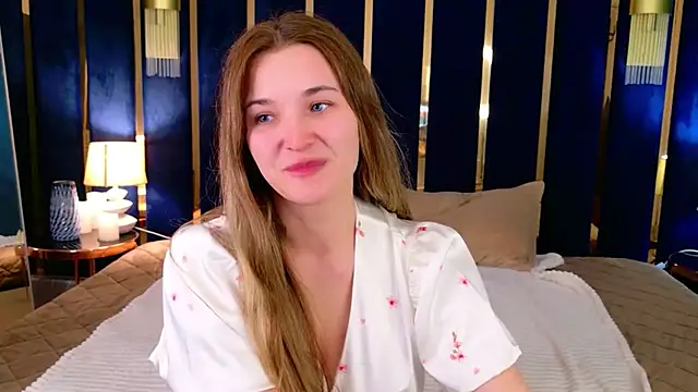 Lina Sinerz online show from 4, 6, 2026