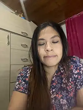 Alana-fox online show from 21, 12, 2025