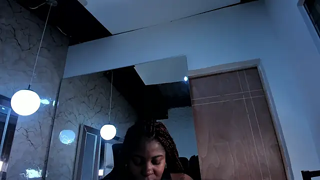 nefferetcharlotte online show from 2, 2, 2026