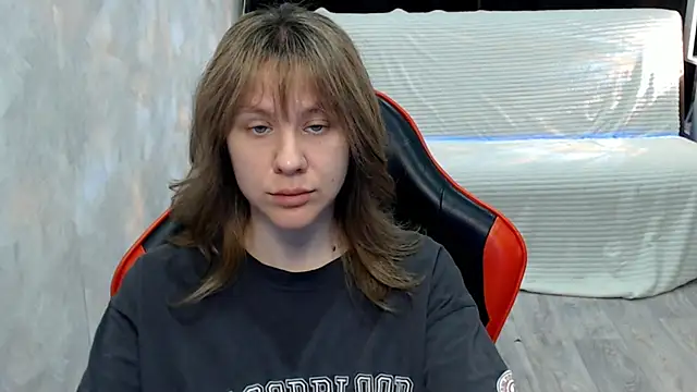 MiaBun1 online show from 18, 5, 2026