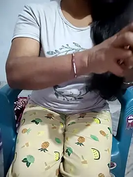 Snapshot of telugupravalli chatting on 6, 1, 2026 telugupravalli online show from 6, 1, 2026