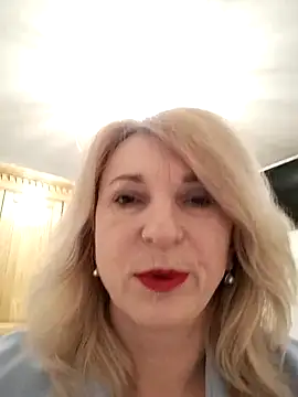 AhlyssaLove1155 online show from 6, 2, 2026