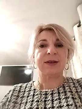 AhlyssaLove1155 online show from 13, 2, 2026