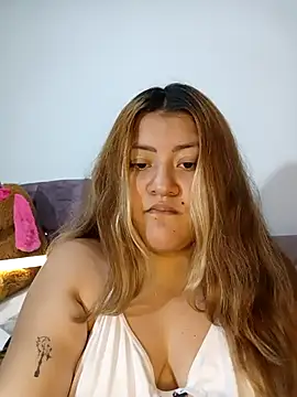 Snapshot of Sofia__Saenz chatting on 28, 3, 2026 Sofia Saenz online show from 28, 3, 2026
