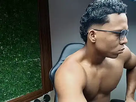 Snapshot of Cain_Grey chatting on 22, 12, 2025 Cain Grey online show from 22, 12, 2025