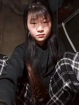 Snapshot of hinata-xx chatting on 22, 12, 2025 hinata-xx online show from 22, 12, 2025