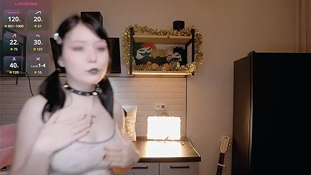 Nickari online show from 4, 4, 2026