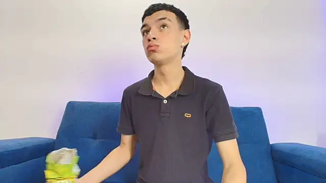 Kris Storm online show from 19, 12, 2025