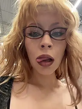 Snapshot of _Little_Ginger chatting on 29, 7, 2026 Little Ginger online show from 29, 7, 2026