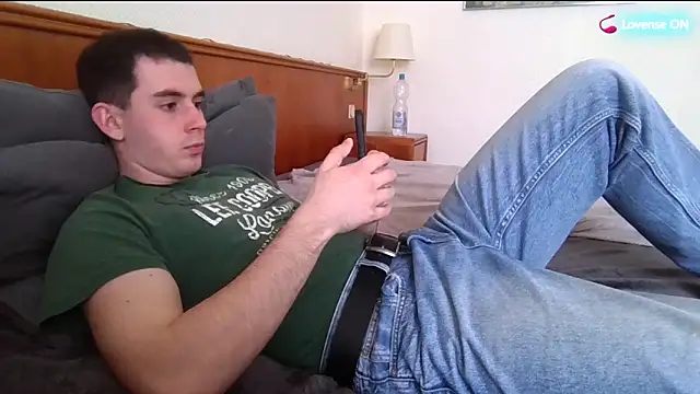 Snapshot of Tommy_Lidds chatting on 25, 3, 2026 Tommy Lidds online show from 25, 3, 2026