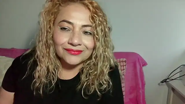 mariajosebarrazaa online show from 6, 3, 2026