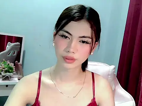 Ur hottestdella online show from 6, 2, 2026