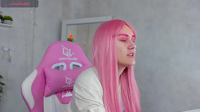 Nedzumi Sato online show from 18, 12, 2025