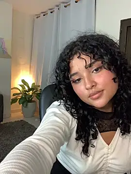 ladulcemary  online show from 7, 5, 2026