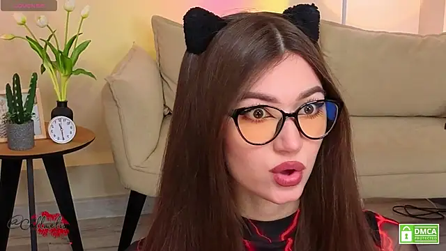 oliviaah  online show from 30, 4, 2026