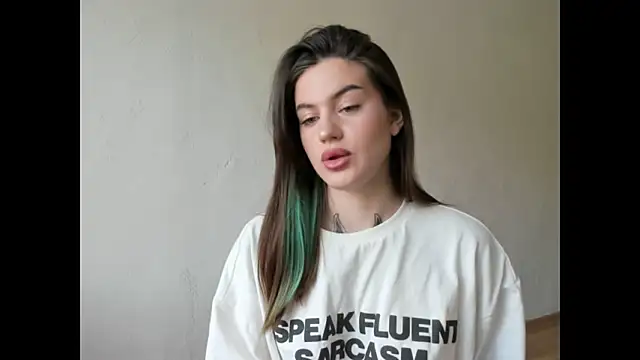 NikkieKitty online show from 30, 4, 2026