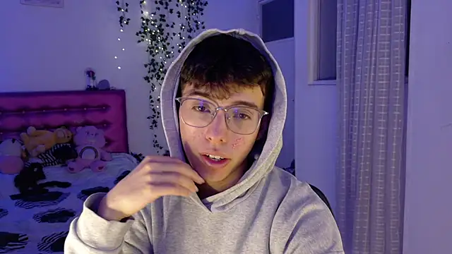 Dani Dancer online show from 4, 5, 2026