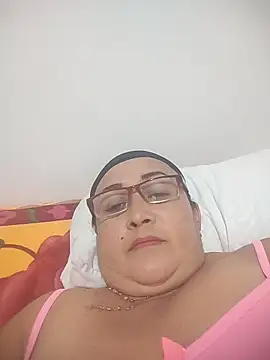 Nini Love  online show from 6, 3, 2026