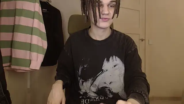 Snapshot of PeachTree chatting on 18, 3, 2026 PeachTree online show from 18, 3, 2026