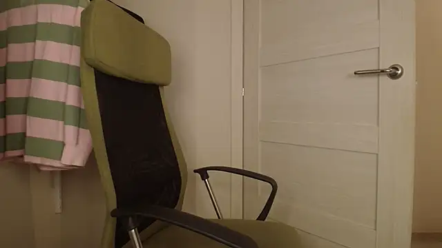 Snapshot of PeachTree chatting on 30, 3, 2026 PeachTree online show from 30, 3, 2026